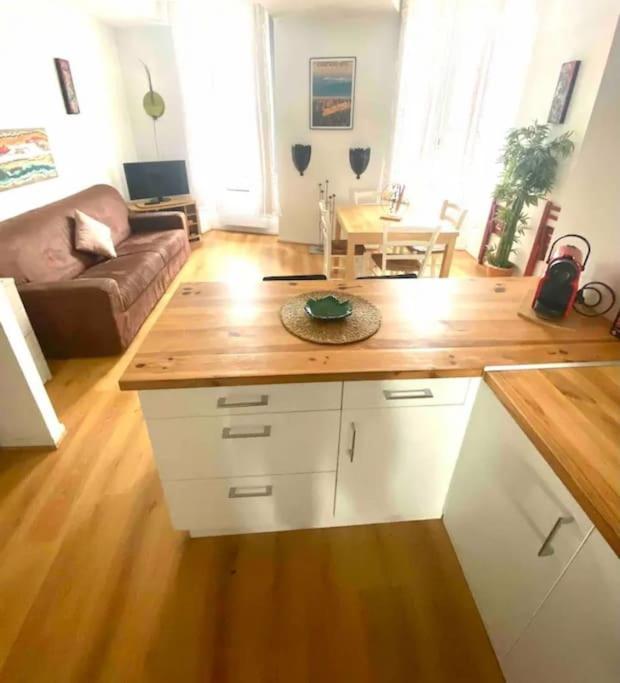 Appartement T2 Avec Vue Chateau Carcassonne Exterior foto